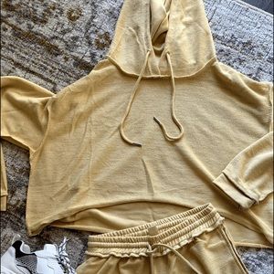 Daydreamer Yellow Cropped Hoodie